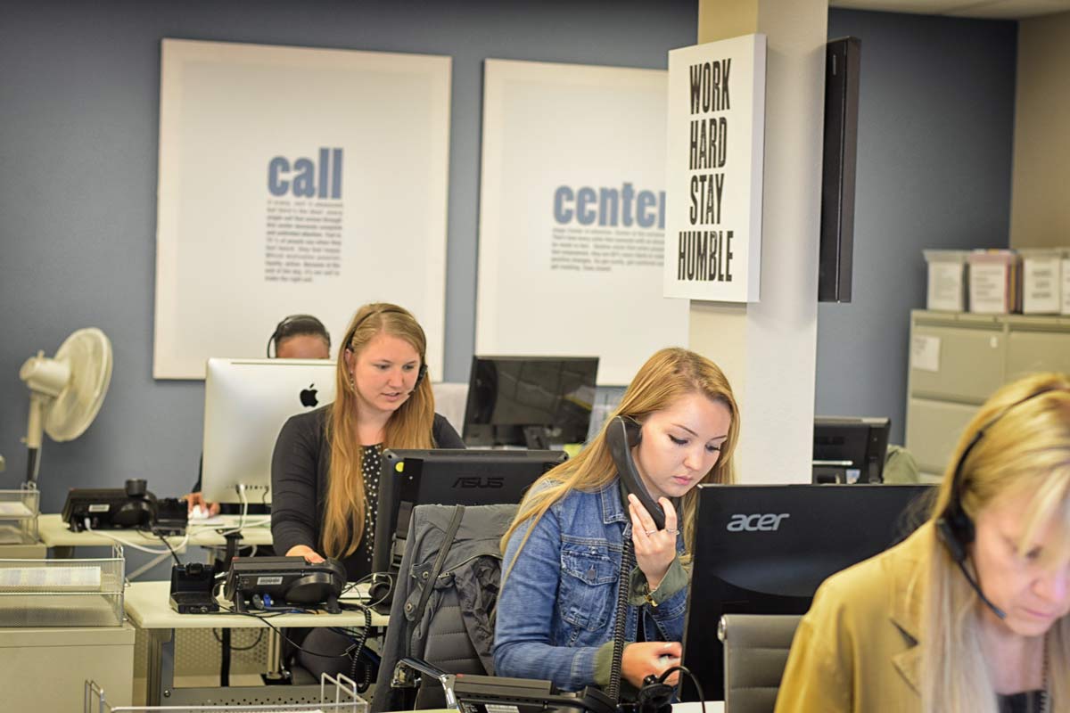 Wingtip legal call center group shot